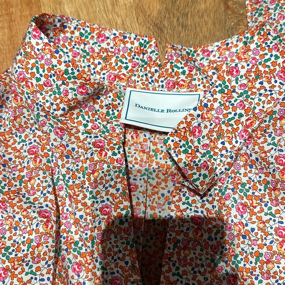 Danielle Rollins blouse with cloth belt - Picture 2 of 3